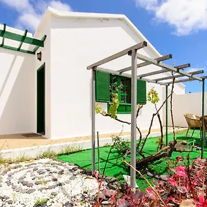 Casa Angeles 2 , Mozaga España